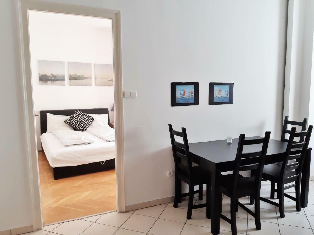 Gold Rose Apartment With 3 Rooms Boedapest Buitenkant foto