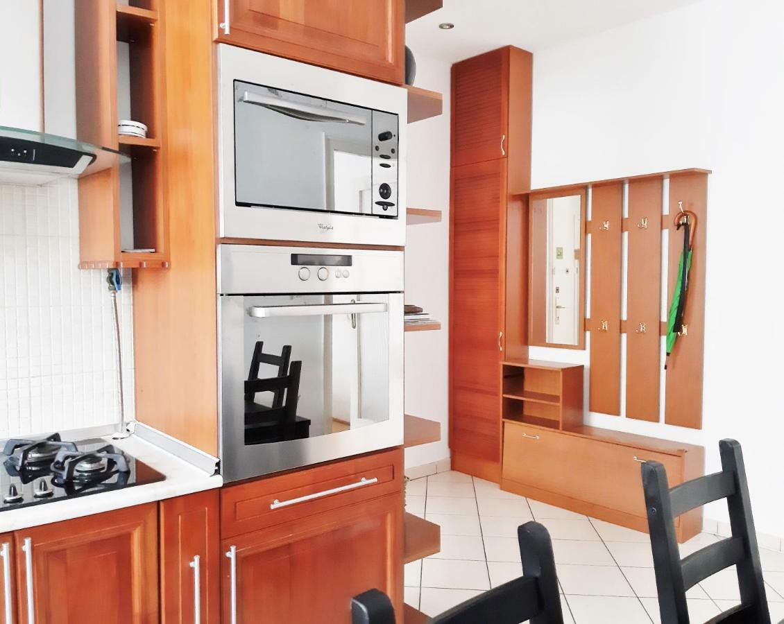 Gold Rose Apartment With 3 Rooms Boedapest Buitenkant foto